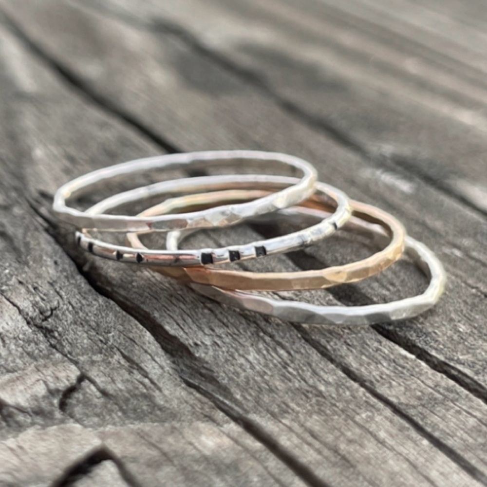 Handcrafted 4 Hammered Rings Size 8 - Picture 2 of 2